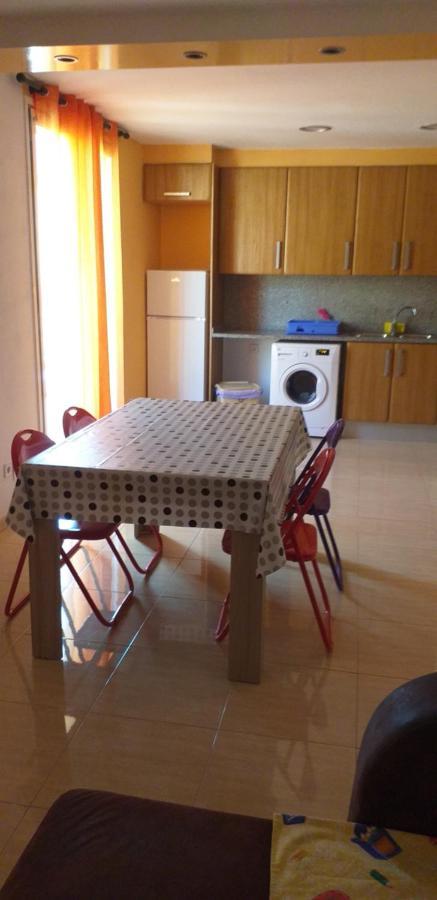 Besalut Apartment 外观 照片